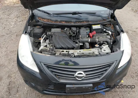 2014 Nissan Versa 1.6 Sv z USA, uszkodzony, nr VIN 3N1CN7AP7EL866973